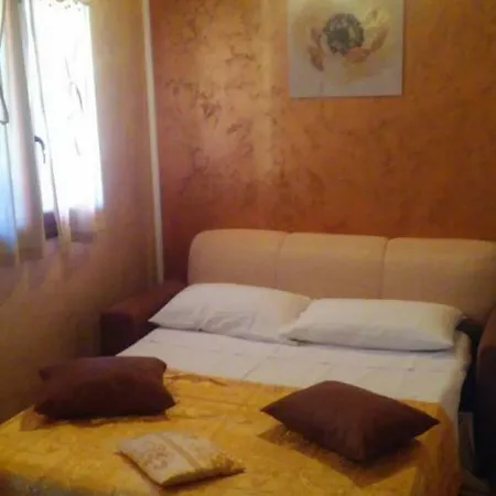 A Manghisi * Petracca